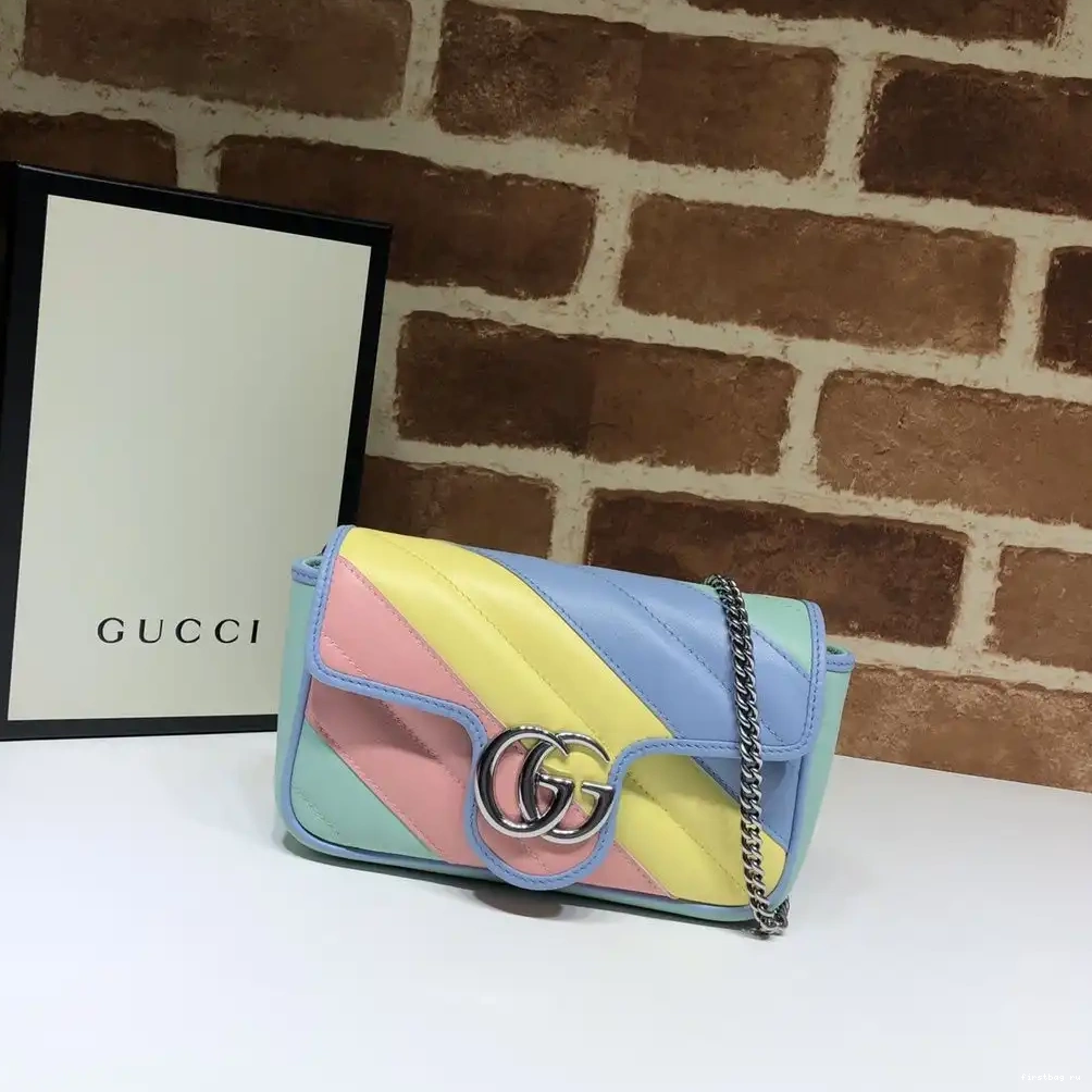 First bag ru super mini GG GUCCI Marmont bag 0606